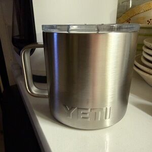 YETI Silver Insulated Tumbler